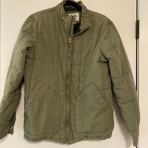 Men’s Size Small Old Navy Mid-Weight Quilted Jacket.